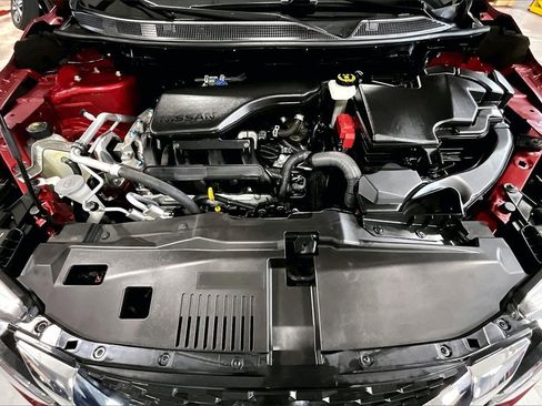 Certified 2022 Nissan Rogue Sport SV image 9