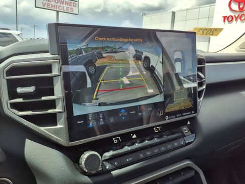 Used 2023 Toyota Tundra Limited image 11