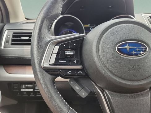 Used 2019 Subaru Outback 2.5i Limited AWD/4WD image 21
