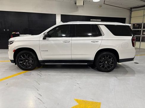 Certified 2021 Chevrolet Tahoe Premier w/ Premium Package AWD/4WD image 2