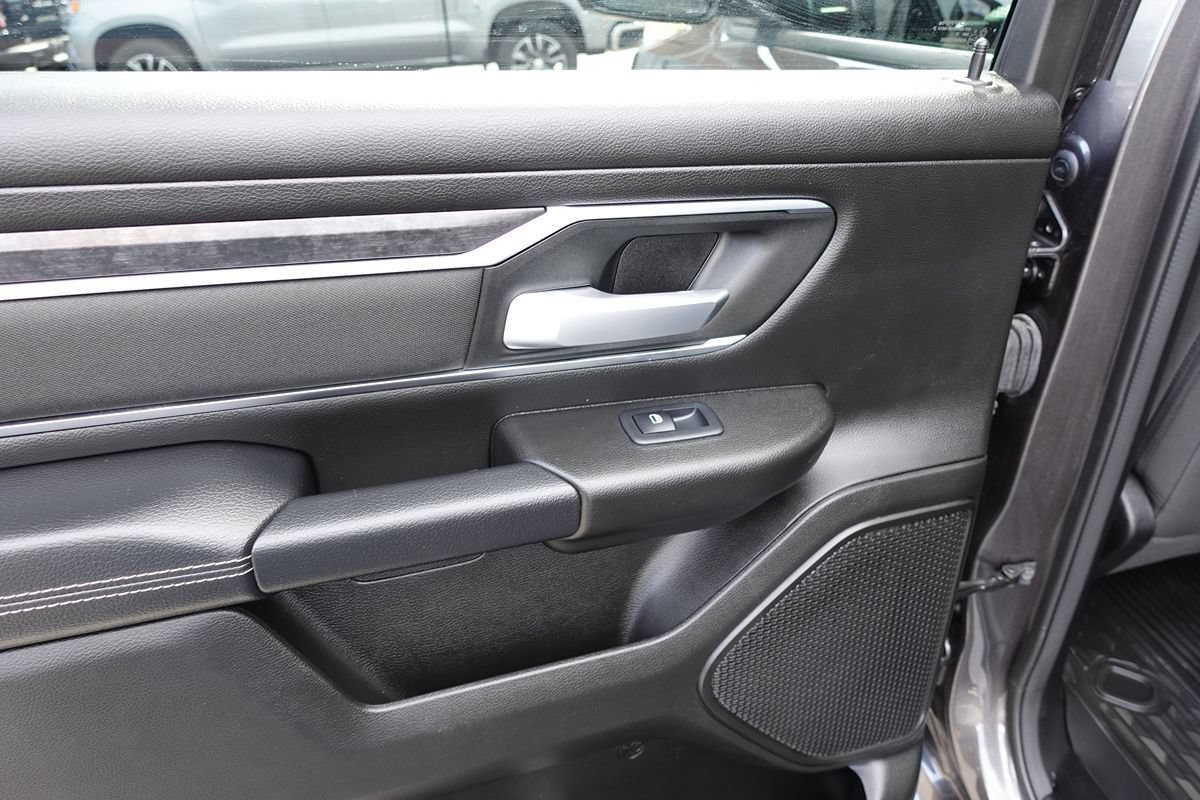 Used 2024 RAM 1500 Big Horn AWD/4WD image 22