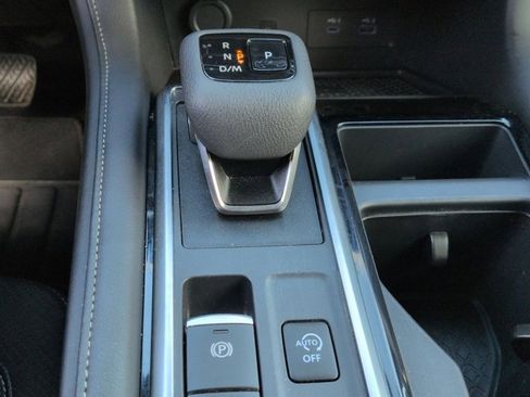Certified 2025 Nissan Pathfinder SL AWD/4WD image 27