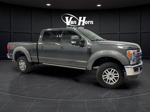 Used 2019 Ford F350 Lariat w/ Lariat Ultimate Package AWD/4WD image 1