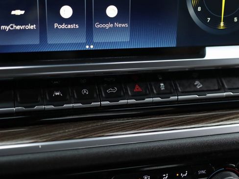 Used 2023 Chevrolet Silverado 1500 RST image 17