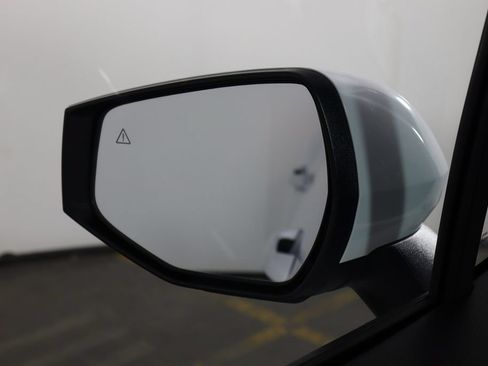 Used 2025 Kia Sportage EX FWD image 40