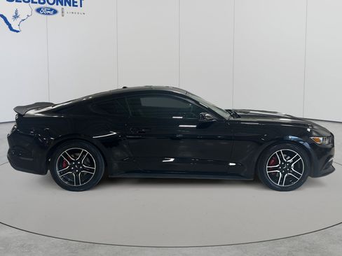 Used 2015 Ford Mustang Premium RWD image 4
