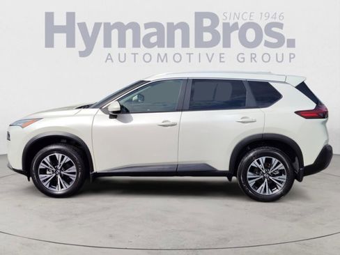 Used 2023 Nissan Rogue SV w/ SV Premium B Package image 6