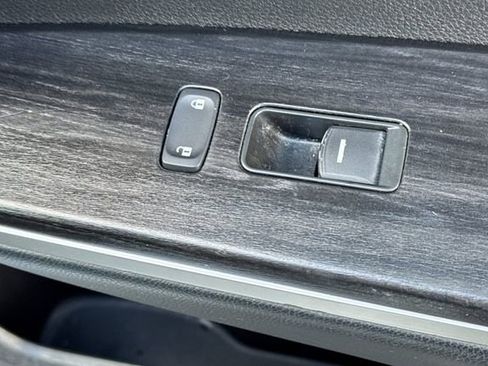 Used 2020 Honda Clarity Touring image 22