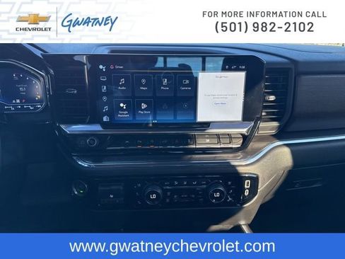 Used 2023 Chevrolet Silverado 1500 High Country w/ Technology Package image 18