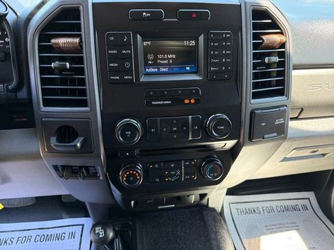 Used 2017 Ford F550 4x4 Regular Cab Super Duty w/ Power Equipment Group image 20