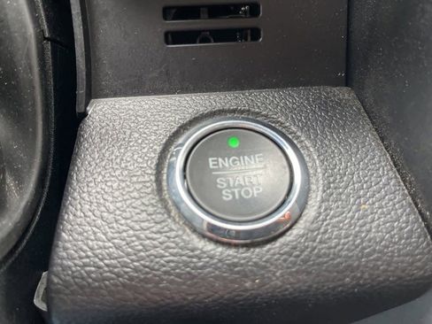 Used 2017 Ford F150 Lariat image 21