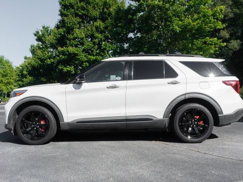 Used 2021 Ford Explorer ST w/ Equipment Group 401A AWD/4WD image 7
