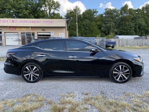 Used 2021 Nissan Maxima 3.5 SV w/ Floor Mat Group FWD image 4