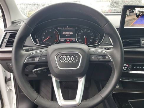 Used 2024 Audi Q5 Premium image 30