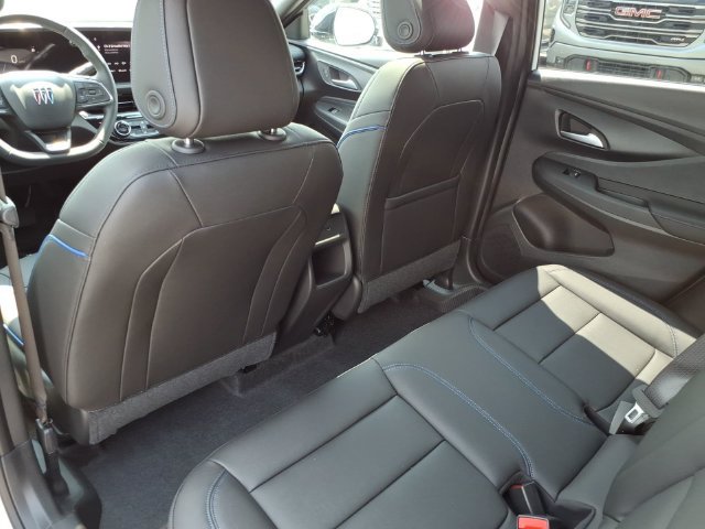 New 2026 Buick Envista Sport Touring w/ Convenience I Package FWD image 16