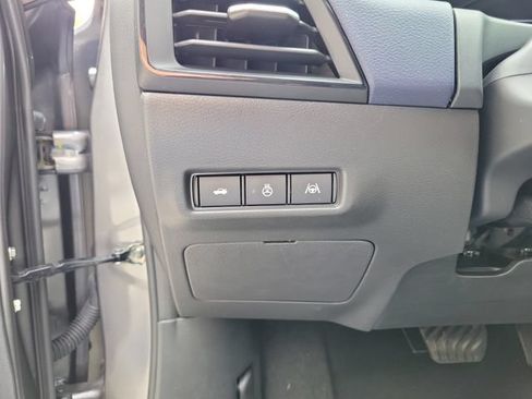 New 2026 Nissan Sentra SL w/ Floor Mat Package FWD image 18