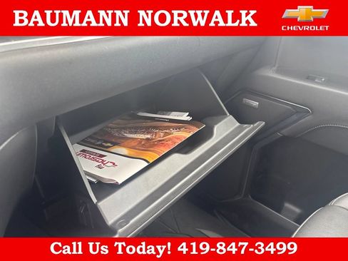 Used 2023 GMC Sierra 1500 SLT w/ SLT Premium Package AWD/4WD image 37