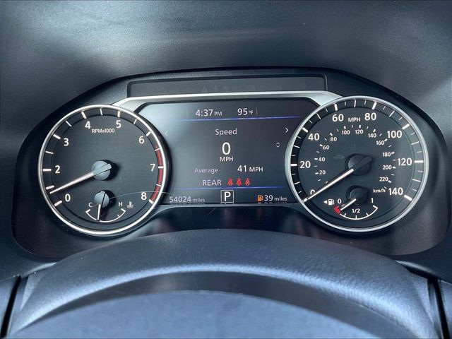 Used 2025 Nissan Altima 2.5 SV FWD image 15