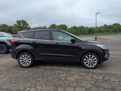 Used 2019 Ford Escape SEL AWD/4WD image 4