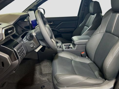 New 2026 Toyota 4Runner Limited AWD/4WD image 20