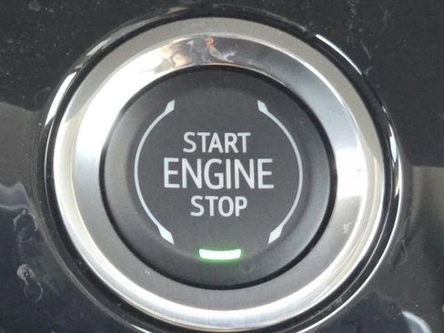 Used 2024 Buick Envision Avenir image 44