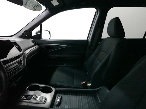 Used 2021 Honda Passport Sport image 13