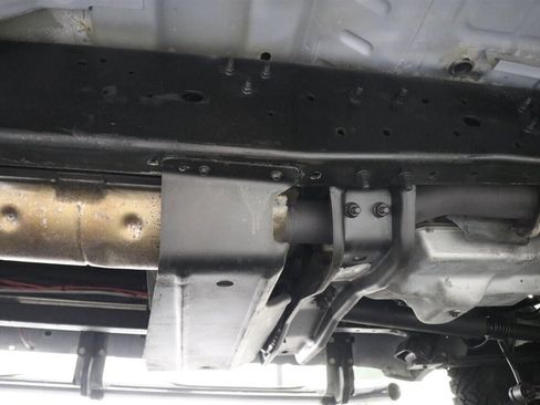 Used 2001 Ford F350 Lariat image 35