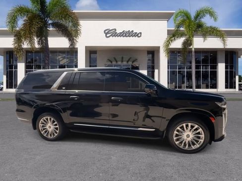 Certified 2023 Cadillac Escalade ESV Premium Luxury RWD image 17