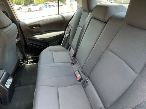 Used 2025 Toyota Corolla LE FWD image 22