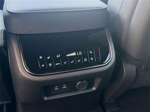 New 2026 INFINITI QX80 4WD image 21