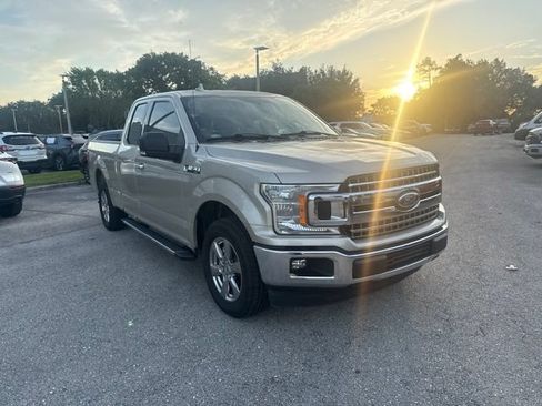 Used 2018 Ford F150 XLT w/ Equipment Group 302A Luxury RWD image 1