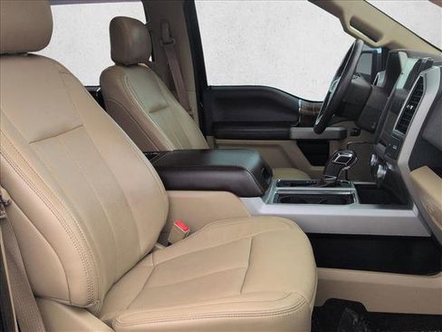 Used 2019 Ford F150 Lariat w/ Equipment Group 502A Luxury image 22