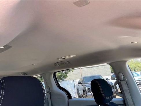 Used 2023 Chrysler Voyager LX FWD image 28
