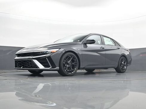 New 2026 Hyundai Elantra N Line FWD image 21