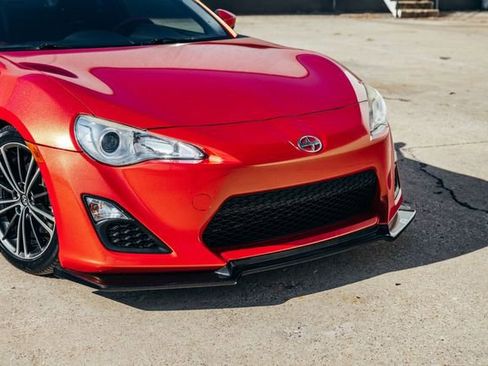 Used 2013 Scion FR-S image 17