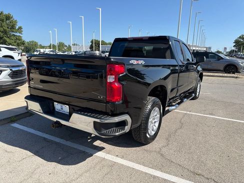 Used 2020 Chevrolet Silverado 1500 LT w/ Texas Edition AWD/4WD image 3