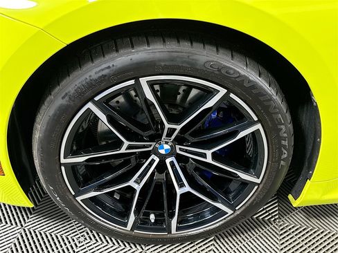 Used 2025 BMW M2 w/ Lighting Package image 31