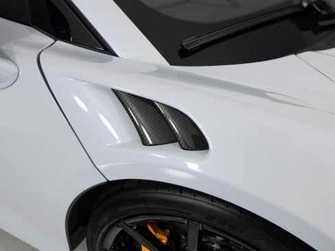 Used 2023 McLaren Artura image 36