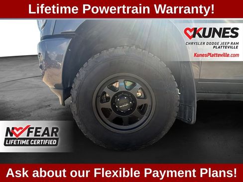 Used 2021 RAM 3500 Laramie AWD/4WD image 11