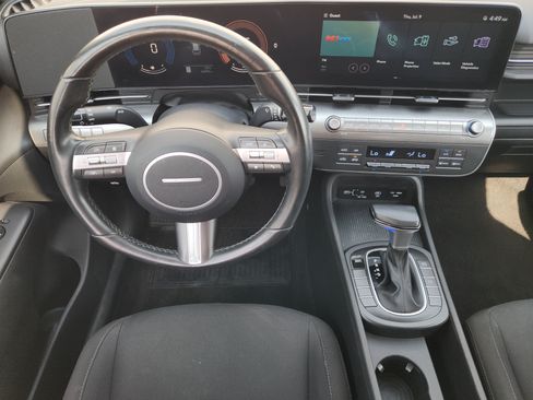 Used 2024 Hyundai Kona SEL FWD image 27