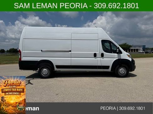 New 2024 RAM ProMaster 3500 w/ Convenience Group image 15