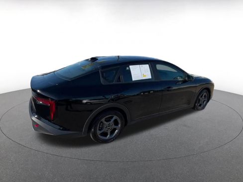 Used 2025 Kia K4 FWD image 14