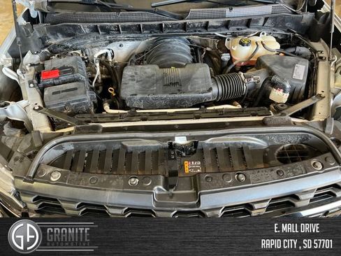 Used 2020 Chevrolet Silverado 1500 Custom Trail Boss w/ Custom Convenience Package AWD/4WD image 25