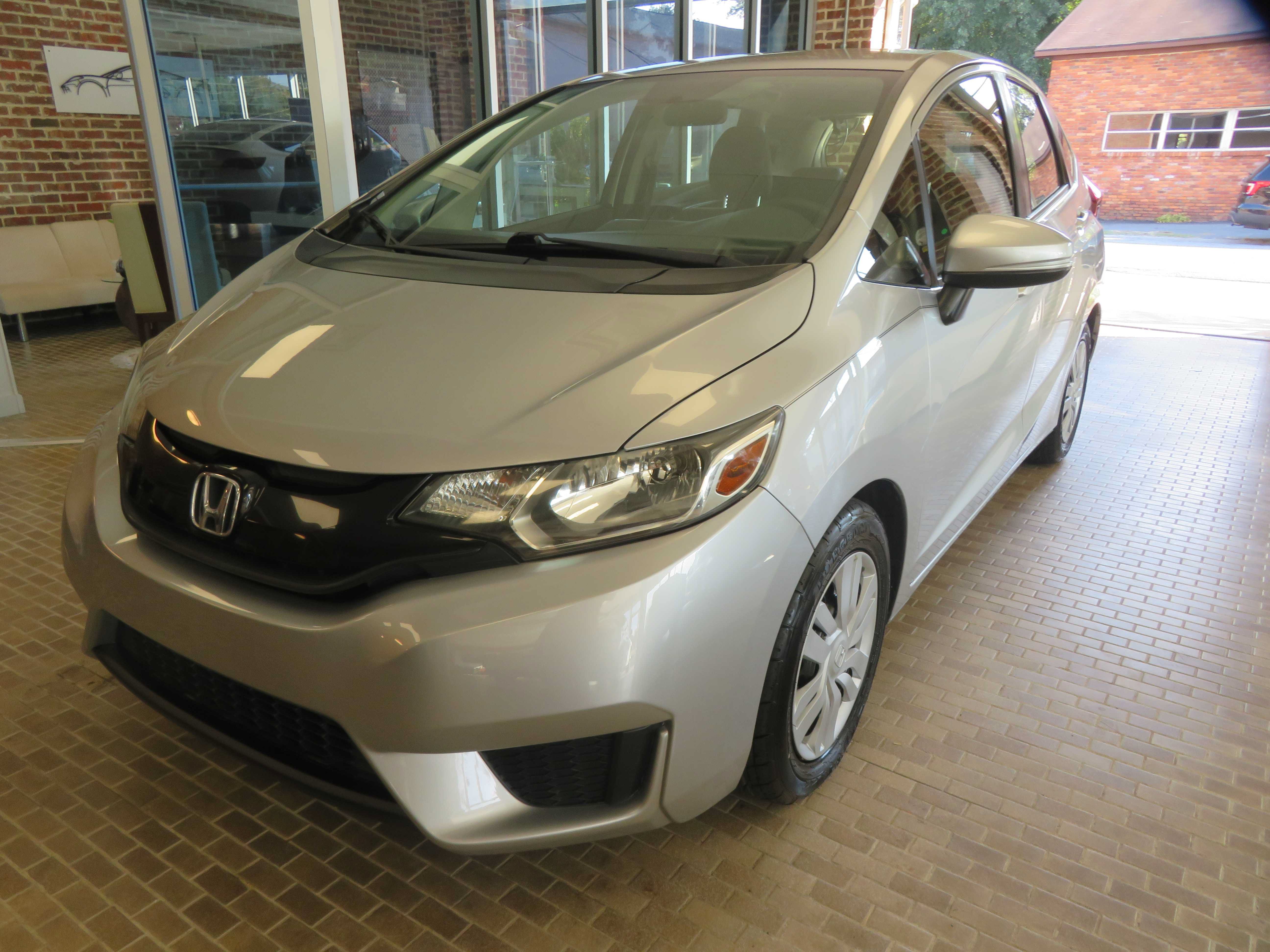 Used 2016 Honda Fit LX image 1