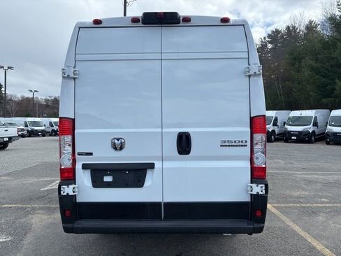 Used 2023 RAM ProMaster 3500 w/ Convenience Group FWD image 12