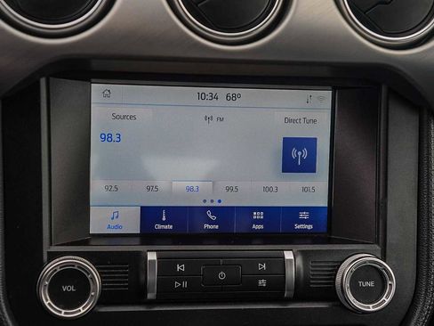 Used 2022 Ford Mustang Premium image 15