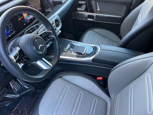 Certified 2025 Mercedes-Benz G 580 w/ EQ Technology image 4