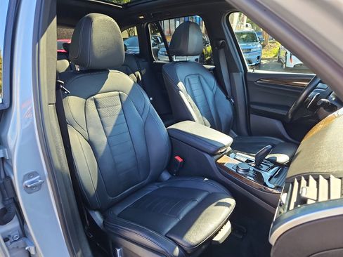 Used 2019 BMW X3 xDrive30i w/ Premium Package image 22