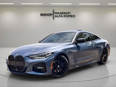 Used 2022 BMW 430i Coupe w/ M Sport Package RWD image 2