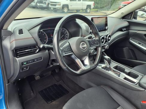 Used 2025 Nissan Sentra SR w/ Midnight Edition FWD image 16
